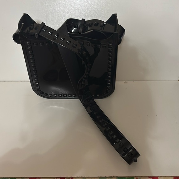 Carmen Sol black shoulder strap or cross body bag - Picture 1 of 13
